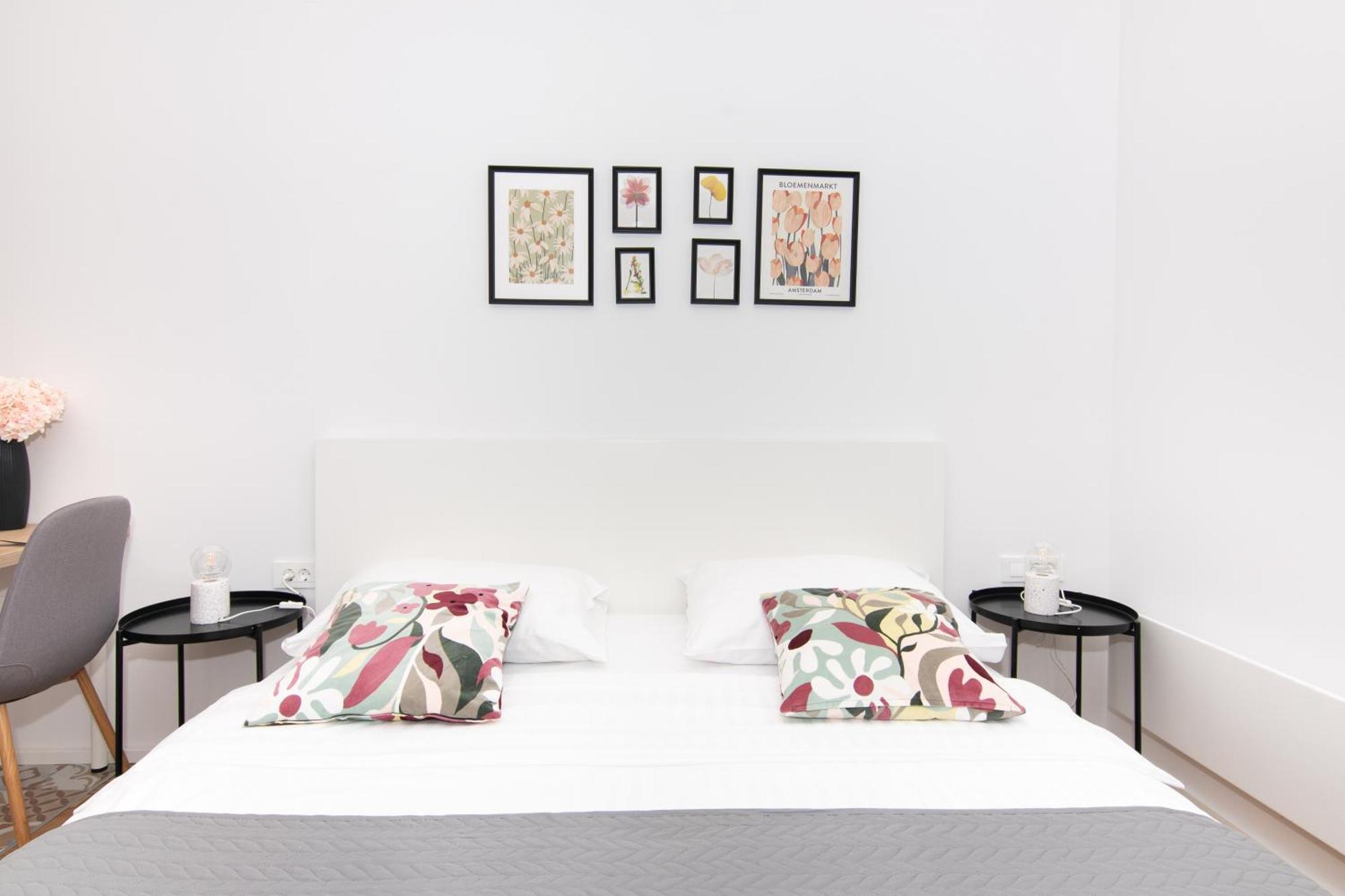 Aparthotel Forgotten Garden Apartments&rooms 3*