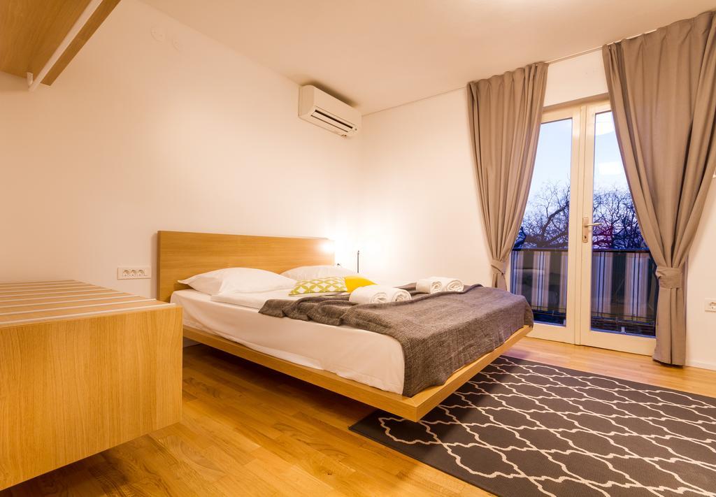 Forgotten Garden Apartments&rooms Portorož